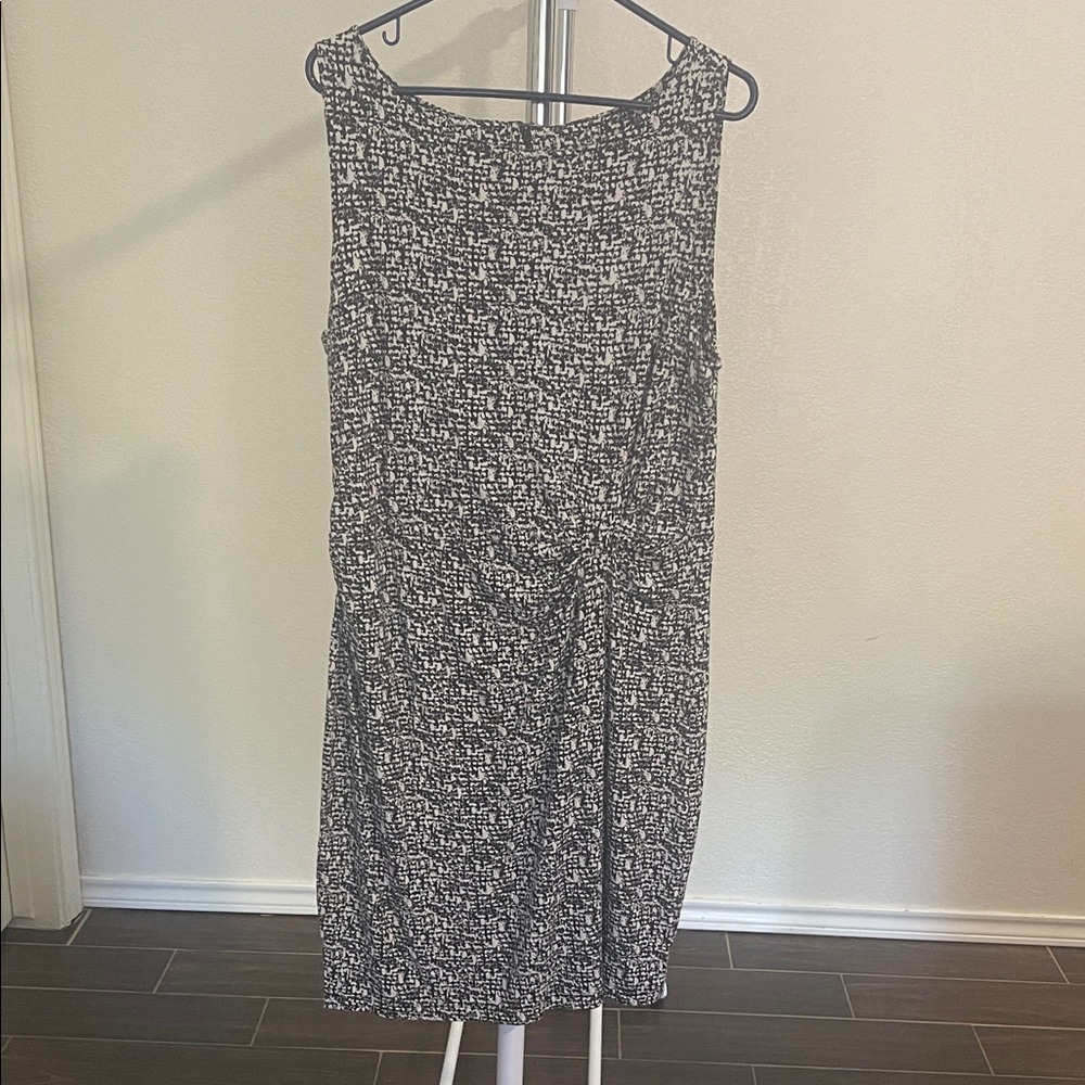Ann Taylor Black and White Midi Dress